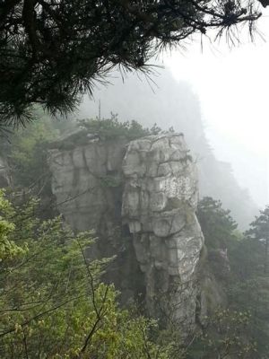 Lushan National Park Enigmatiska Bergshöjder Och Mystiska Vattendragen