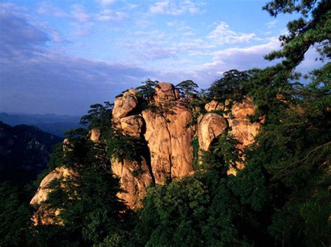  Qianshan Park - Ett berg av historia och naturöverklighet!