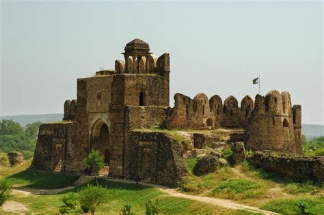  Rohtas Fort, En Gigant av Historia och Arkitektur!