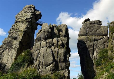 Shilaoren: En mystisk naturformation med en sägenomspunnen historia!