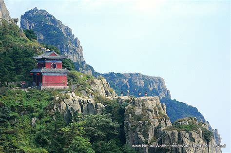  Taizishan Mountain! En ikonisk plats med hisnande utsikter och mystisk historia.