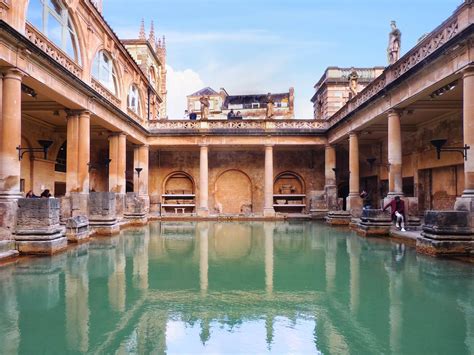  The Roman Baths – En Uppfriskande Resa Till Antikens Storhet!